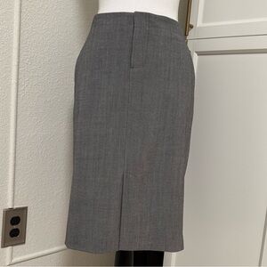 Banana Republic Wool Blend Pencil Skirt Grey Size 6 Pre-Loved